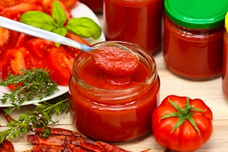 Home Made Canned Tomato Sauce